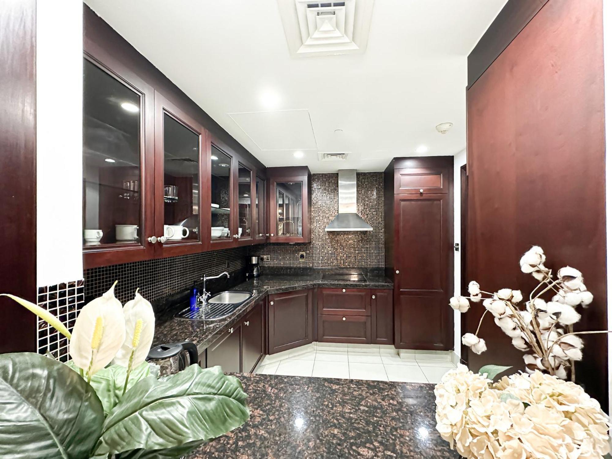 Trophy 2Br Aladdin Estate W Burj Khalifa View Lejlighed Dubai Eksteriør billede
